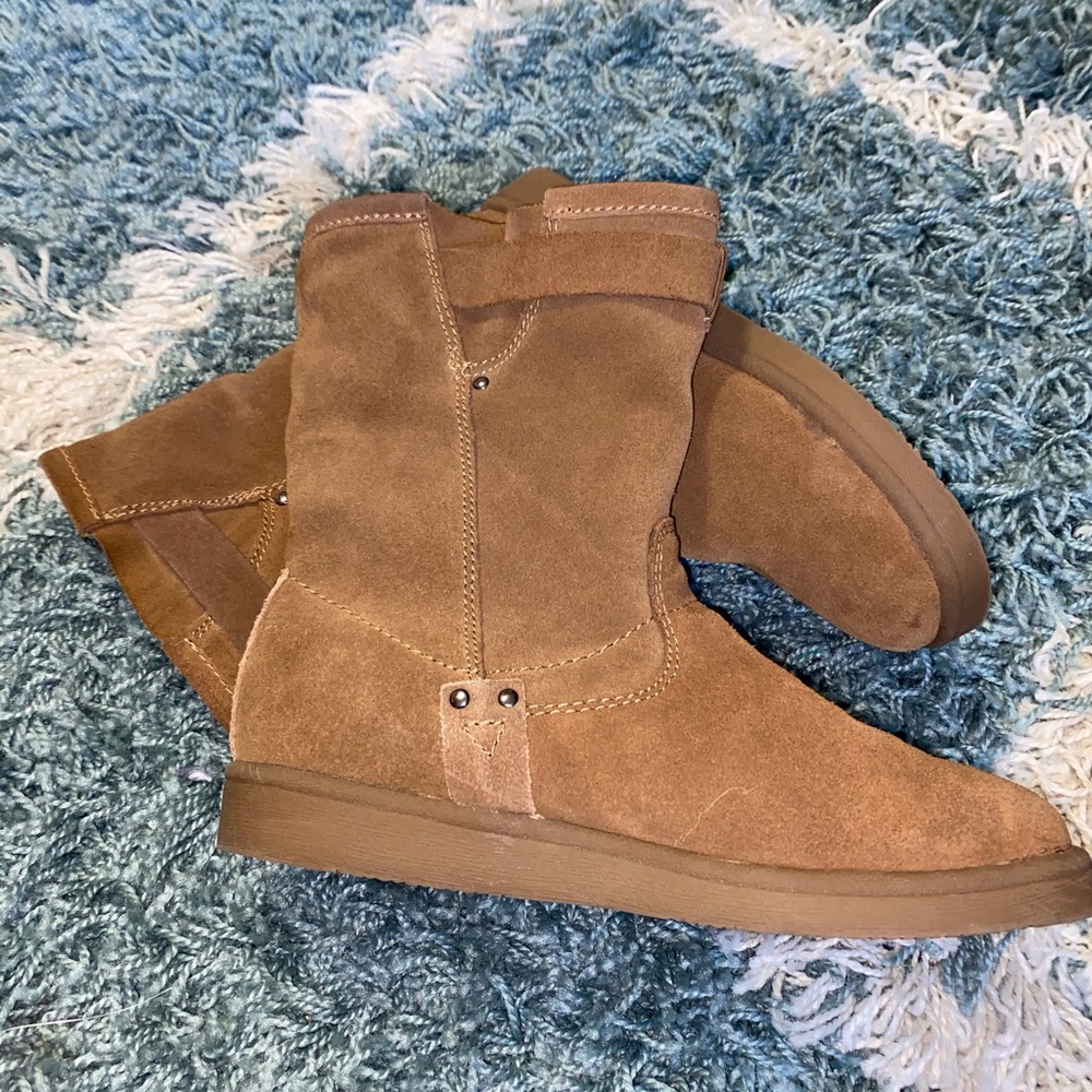 Moto Boots Suede Leather Tan size 7.5 fleece lined